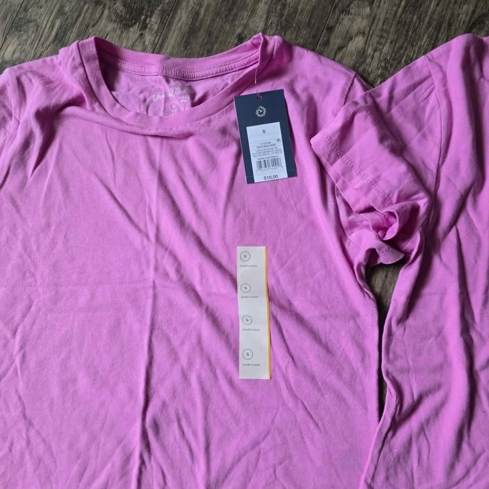 NWT Bundlr Of 2 Universal Thread T-Shirts - Picture 4 of 4
